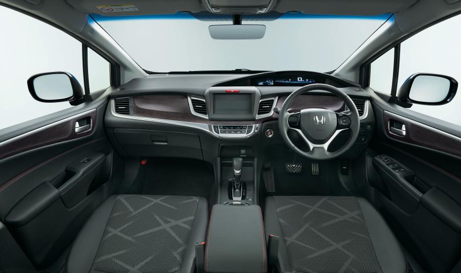  Honda Jade RS 2015 года  (фото 20 из 21)